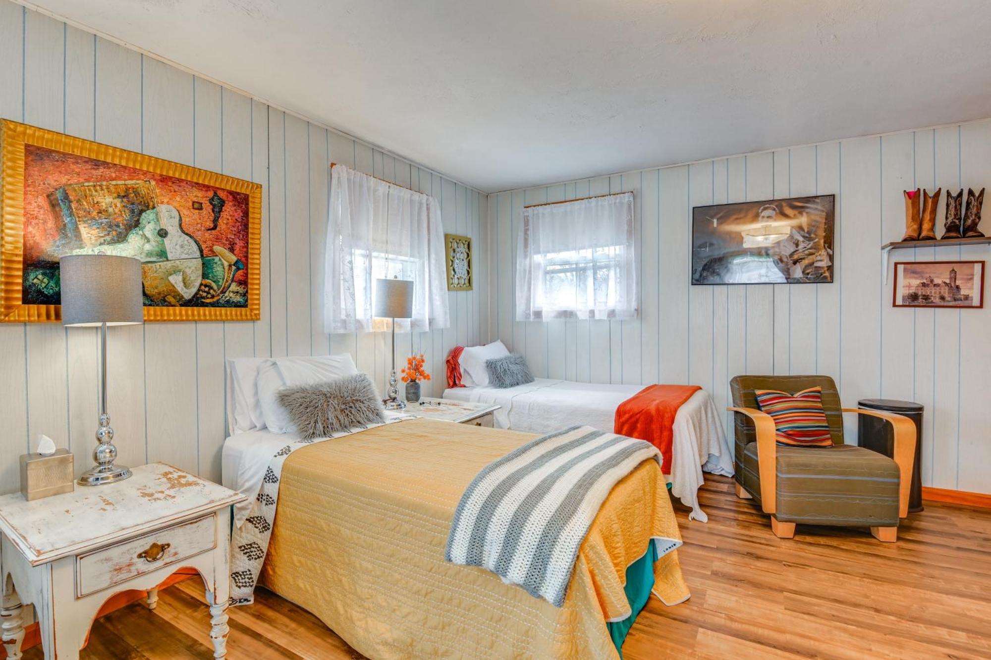 6 Mi To Downtown 70S-Themed Home In Nashville! Exteriör bild